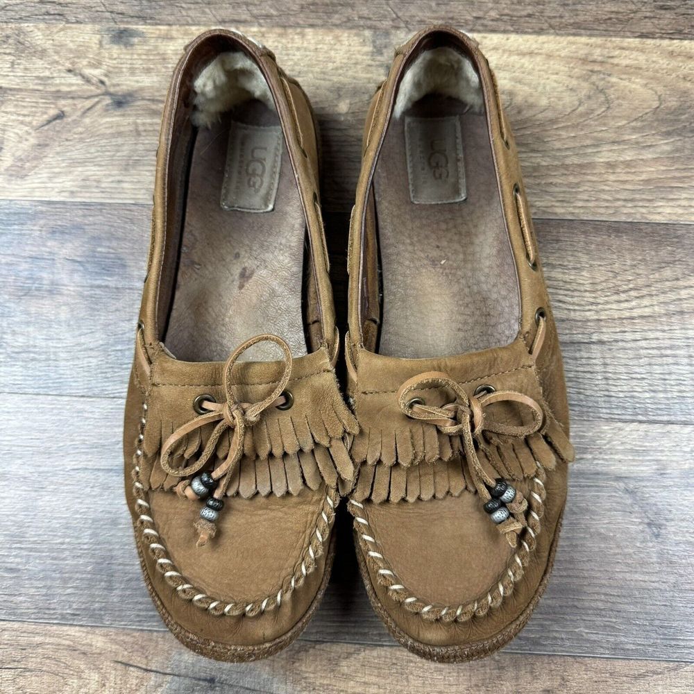 UGG Drina Beaded Bow Womens‎ Size 7.5 Brown Casual Slip On Moccasins Flats Shoes